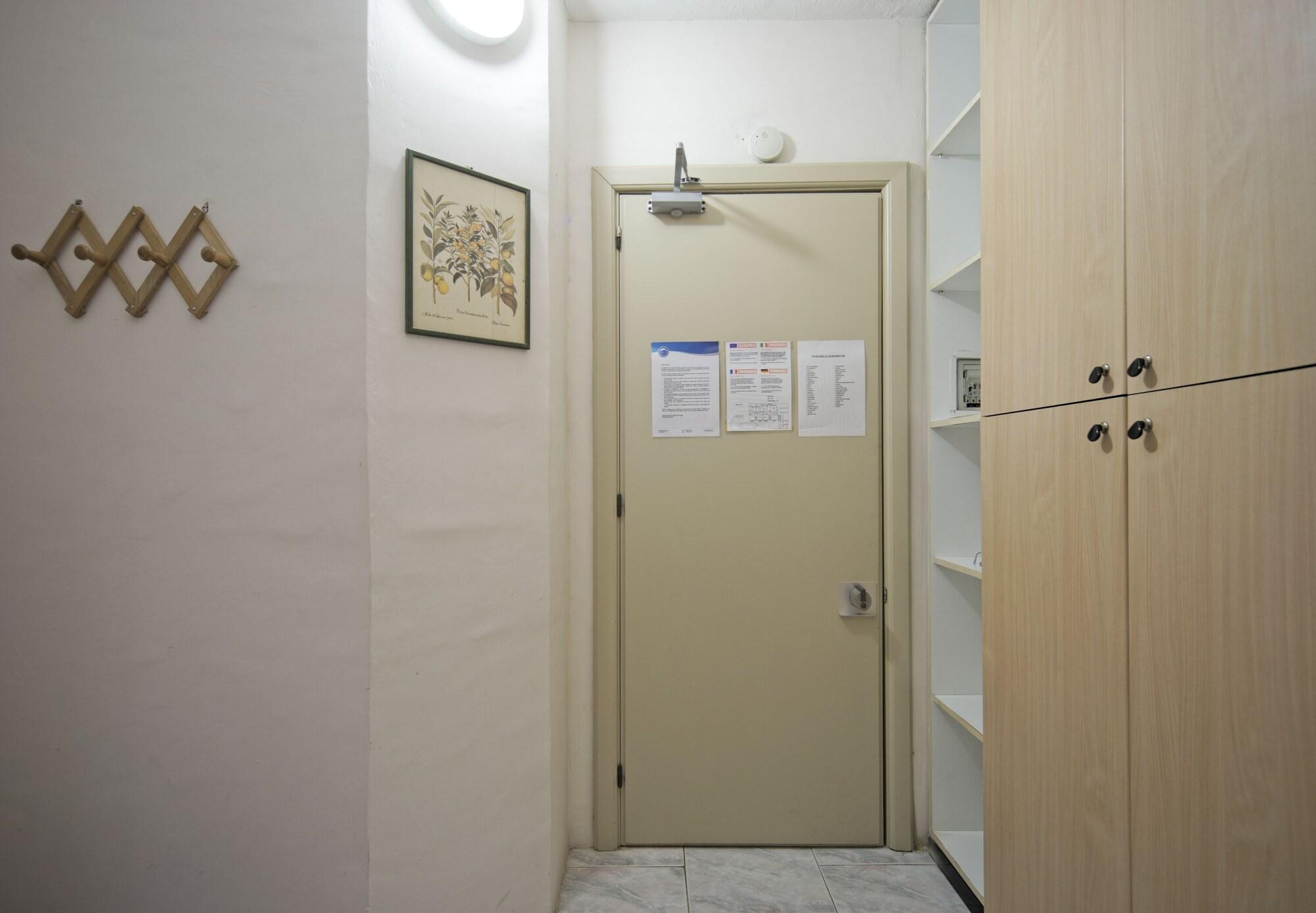 Aparthotel White Dolphin Complex Qawra Exterior foto